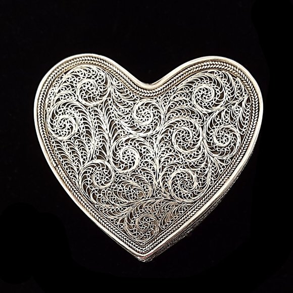Sterling Silver Jewelry - 925 Sterling Silver Filigree Heart Jewelry Box